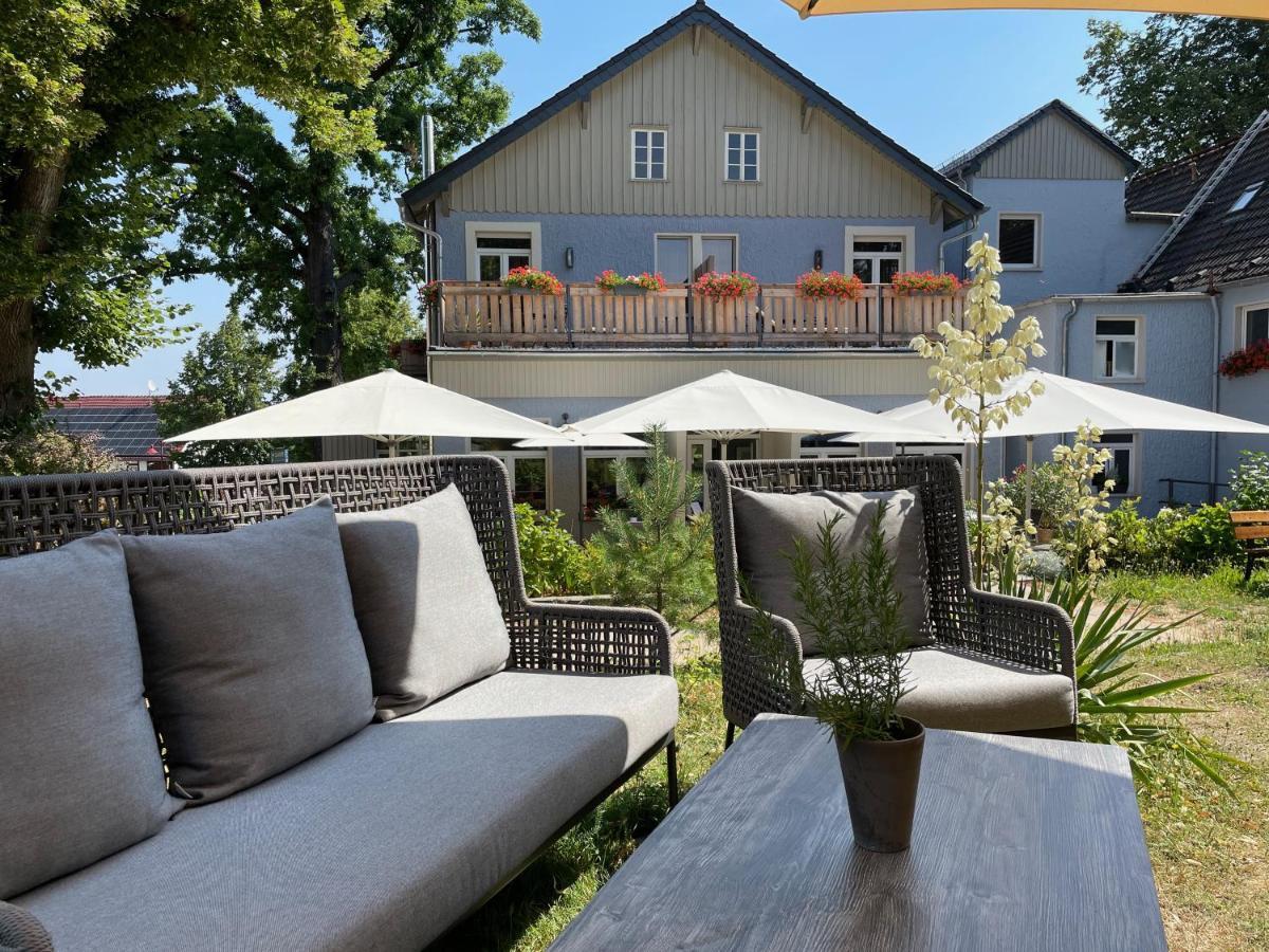 Logis Hotel Quartier 5, Saechsische Schweiz, Mit Restaurant, Cafe & Bar Kurort Gohrisch Luaran gambar